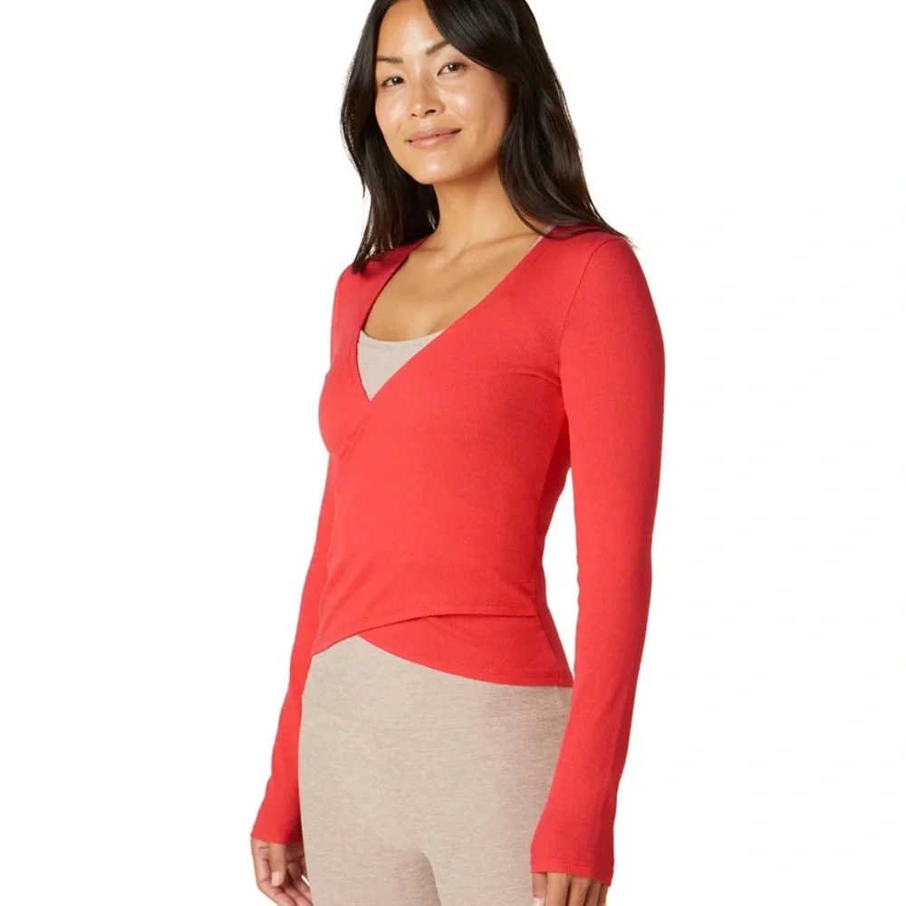 Beyond Yoga Wrap Party Long Sleeve Top - Picture 2 of 10